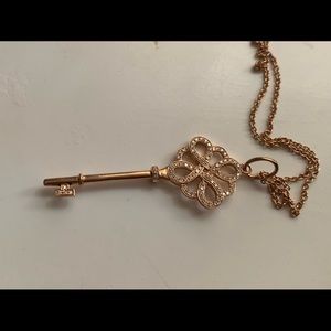 Tiffany & Co Knot Key Pendant in 18K Rose Gold with Diamonds